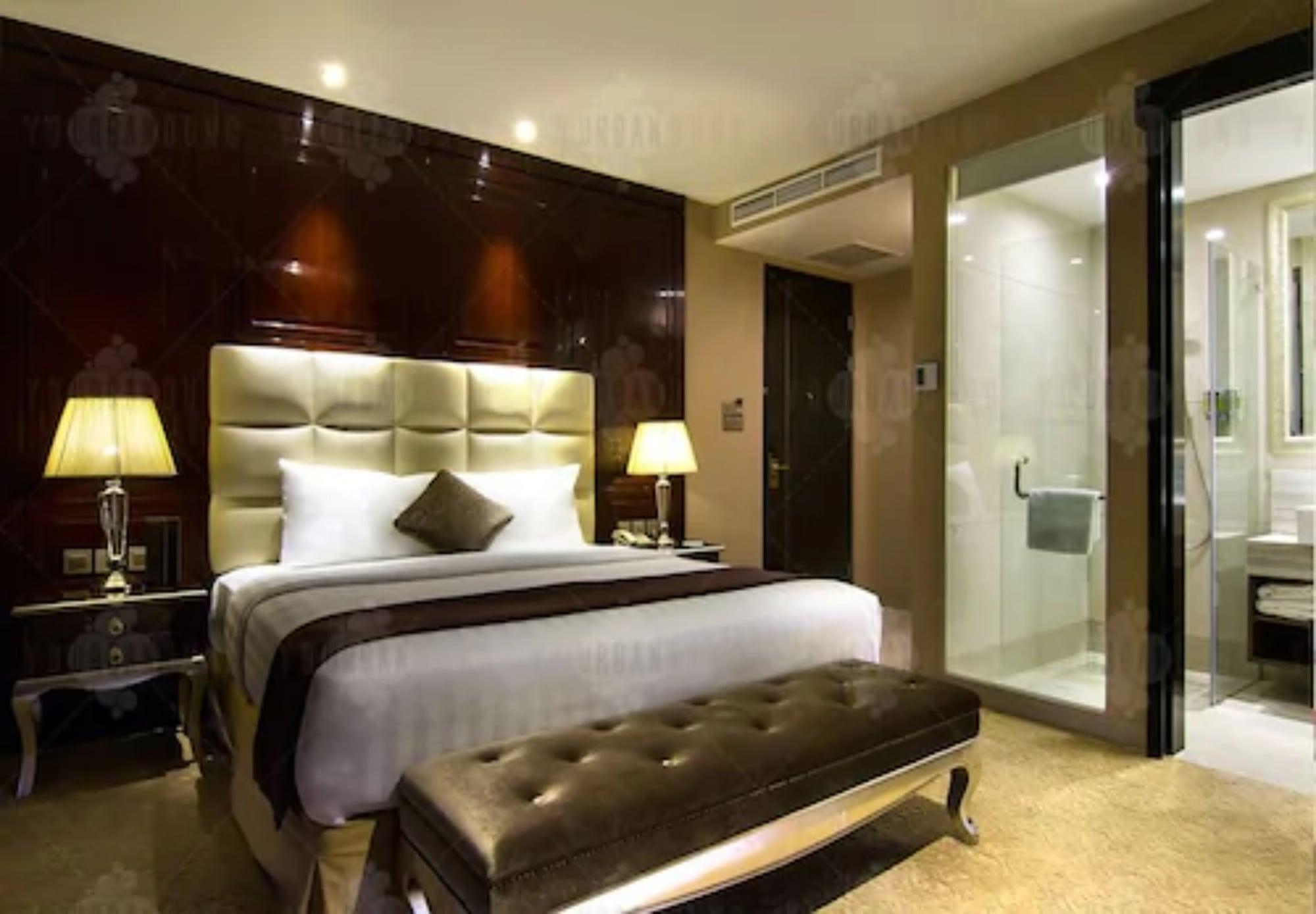 Belviu Hotel Bandung Exterior photo