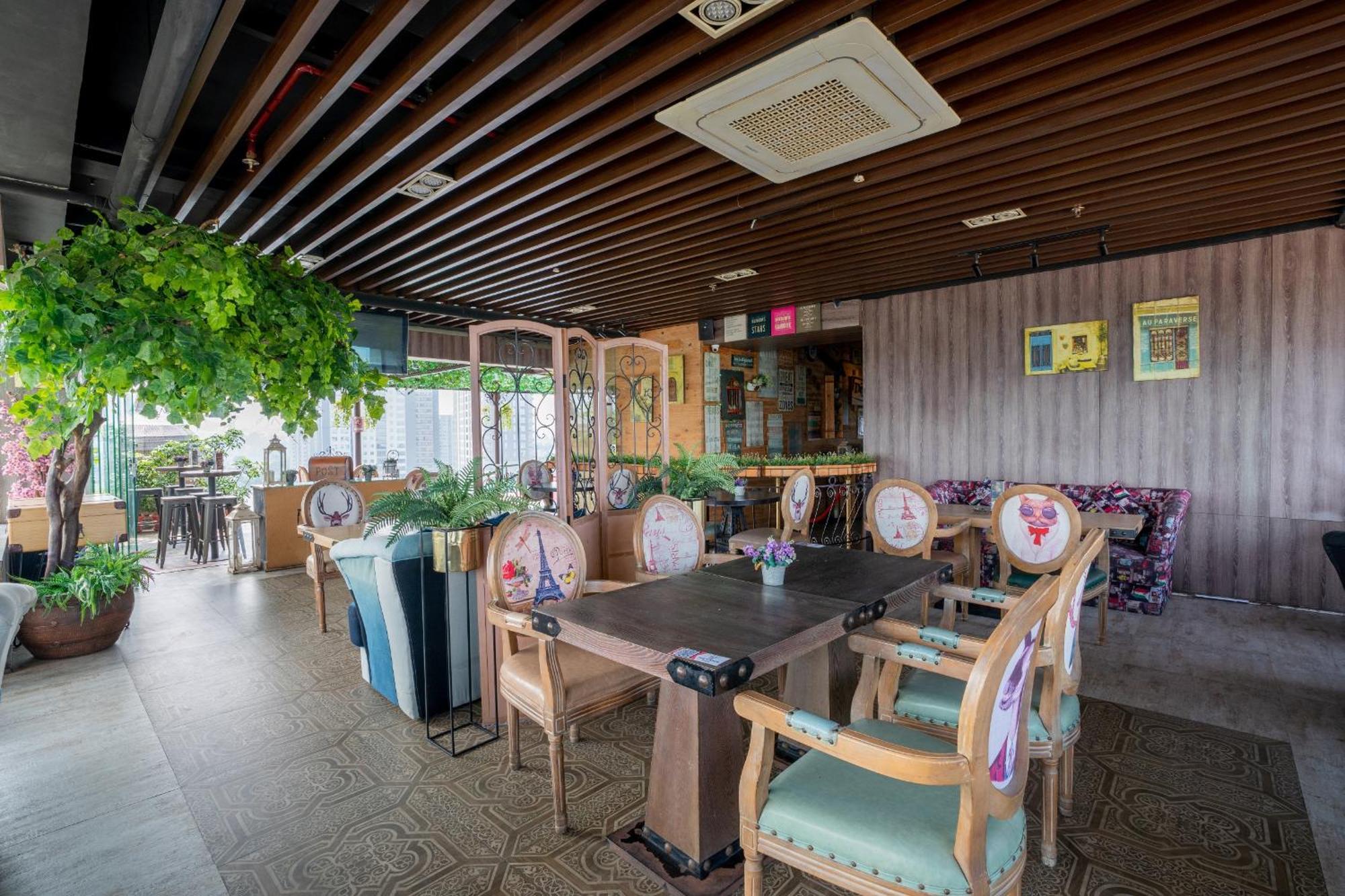 Belviu Hotel Bandung Exterior photo